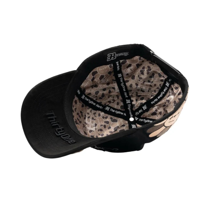 31 Hats “Murakami”